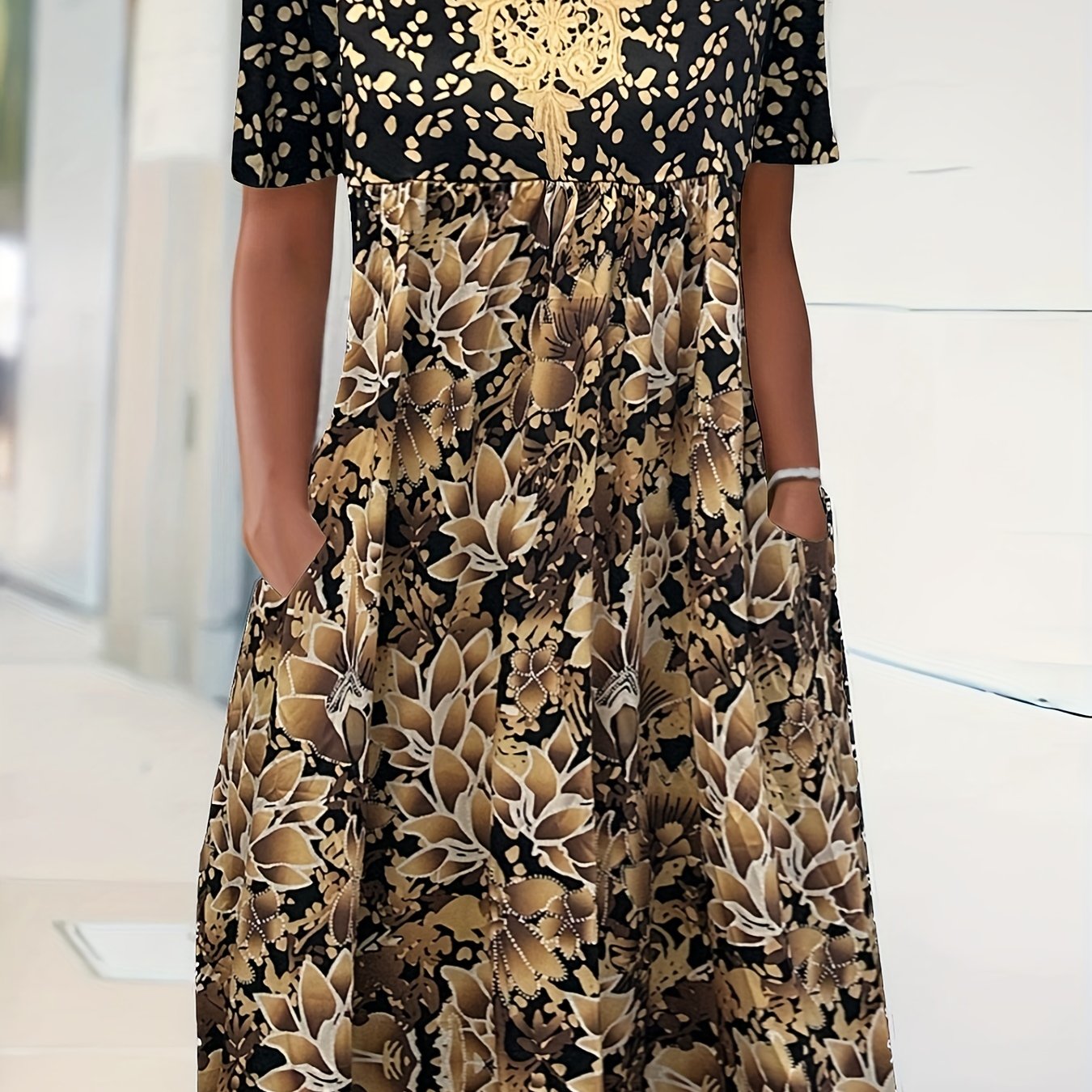  Floral Print Short Sleeve Notched Neck Dress With Pockets