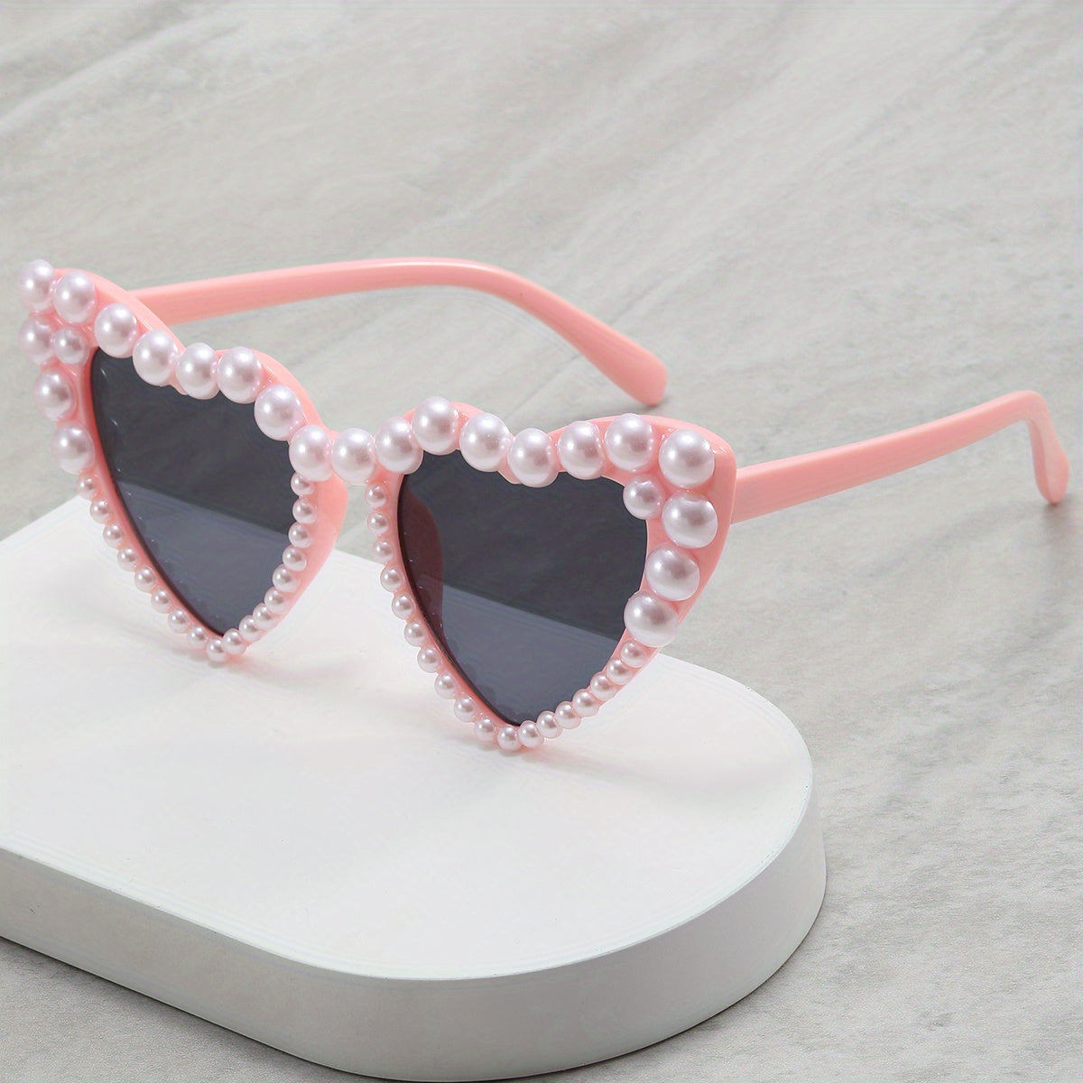 Y2K Faux Pearl Heart Sunglasses Women Prom Decorative Shades UV400