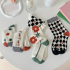 5 Pairs Floral Print Socks Mid Tube Women's Stockings & Hosiery