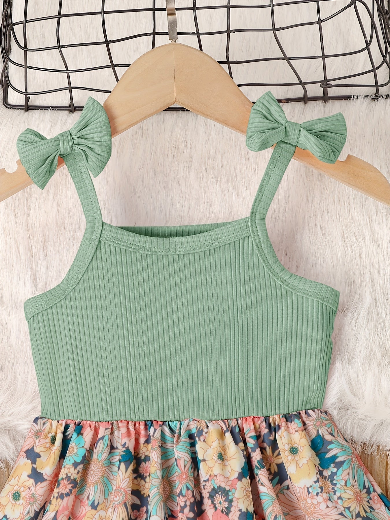 Girl's Butterfly Bow Tie Shoulder Splicing Flower Pattern Suspender Dress