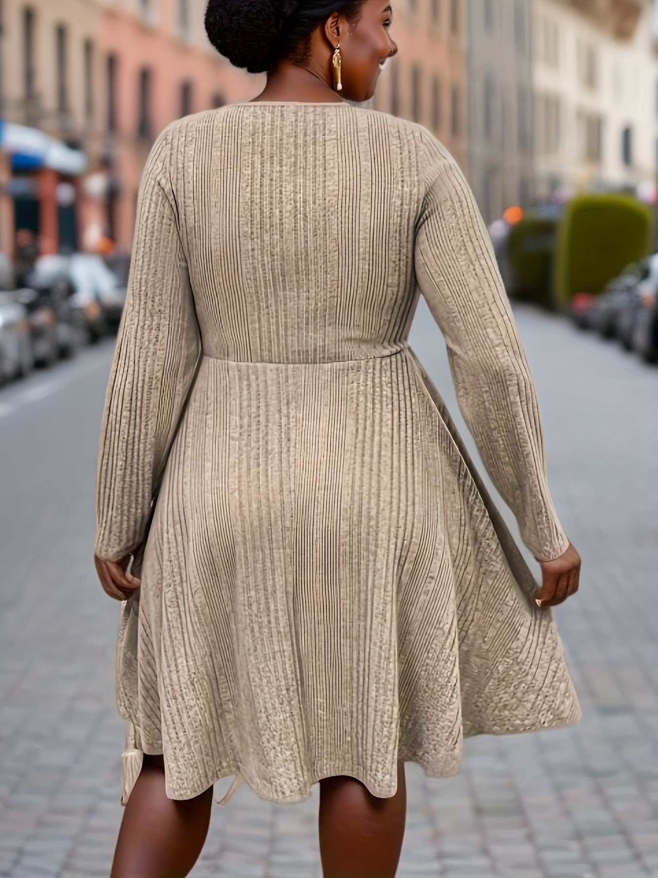  Ribbed Long Sleeve Round Neck Knee Length Dress