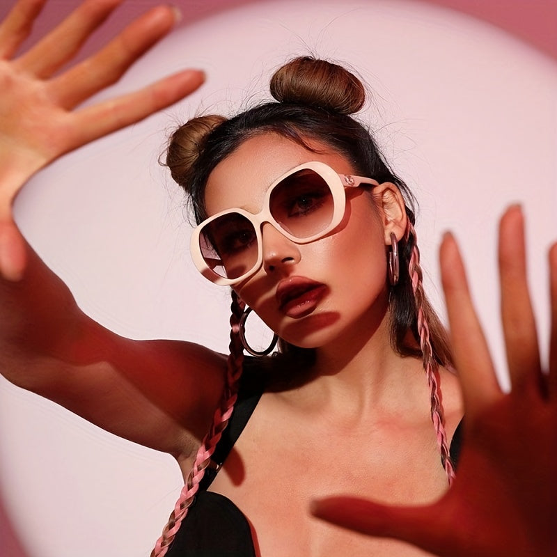 Oversized Cat Eye Sunglasses Gradient Lens Metal Temple UV400