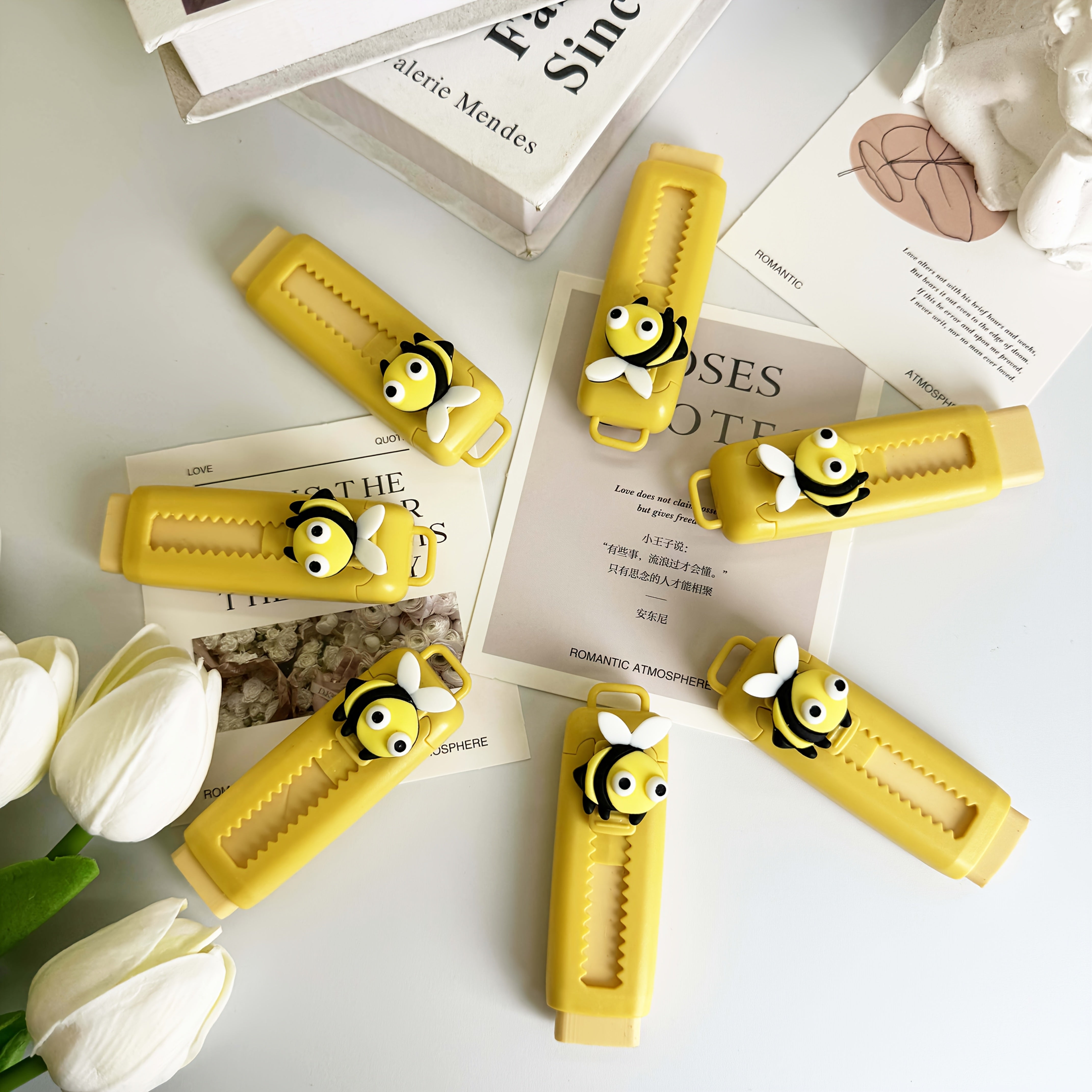 Bee Shaped Retract. Applicator Smudge Proof Yellow Striped Bumblebee