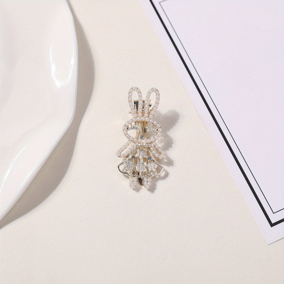 Rabbit Hair Clip Faux Pearl Rhinestone Decor Duck Billed Clip Alloy Hair Clip