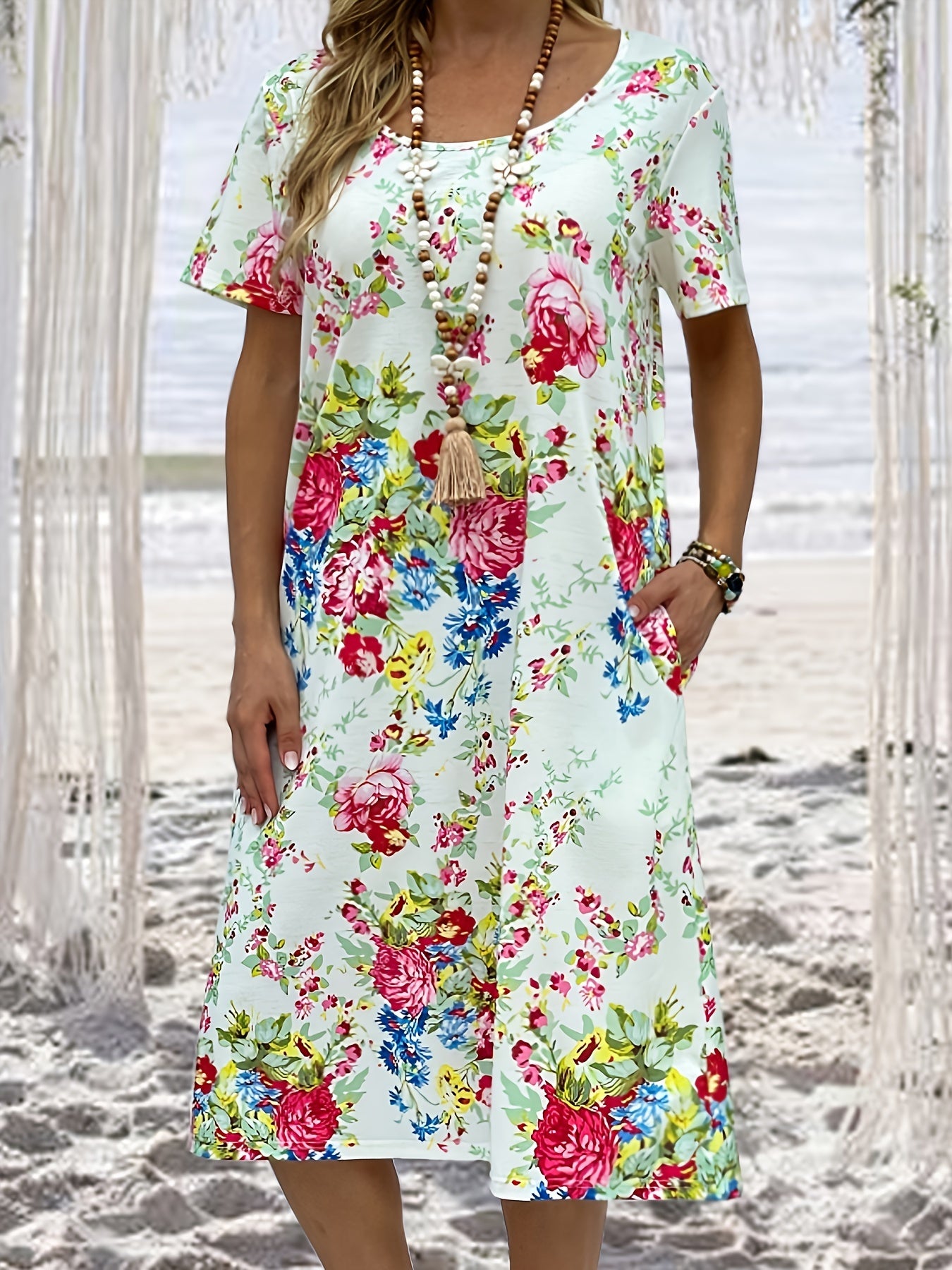 Women's Floral Print Round Neck Dress