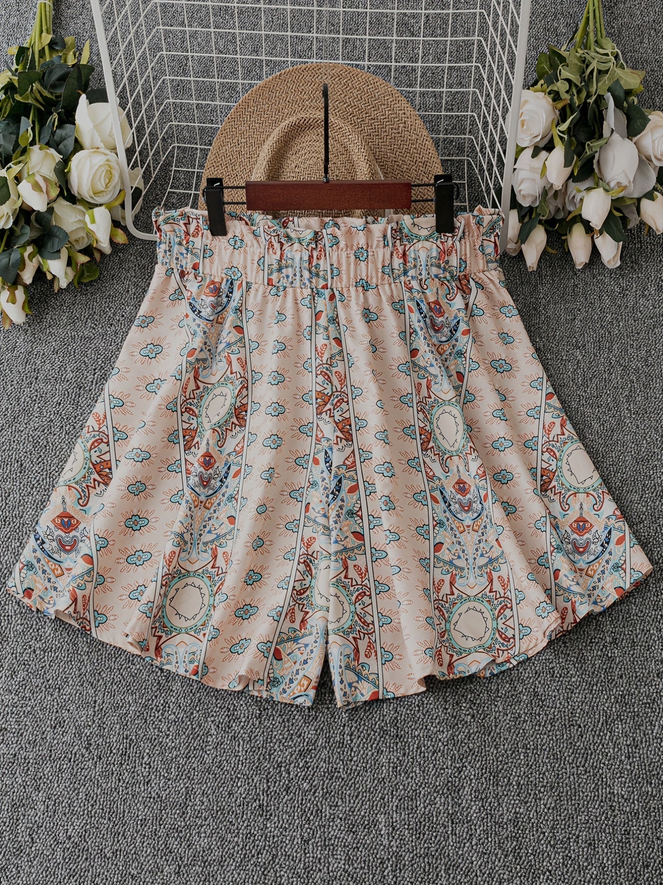  Allover Floral Print High Rise Elastic Loose Shorts