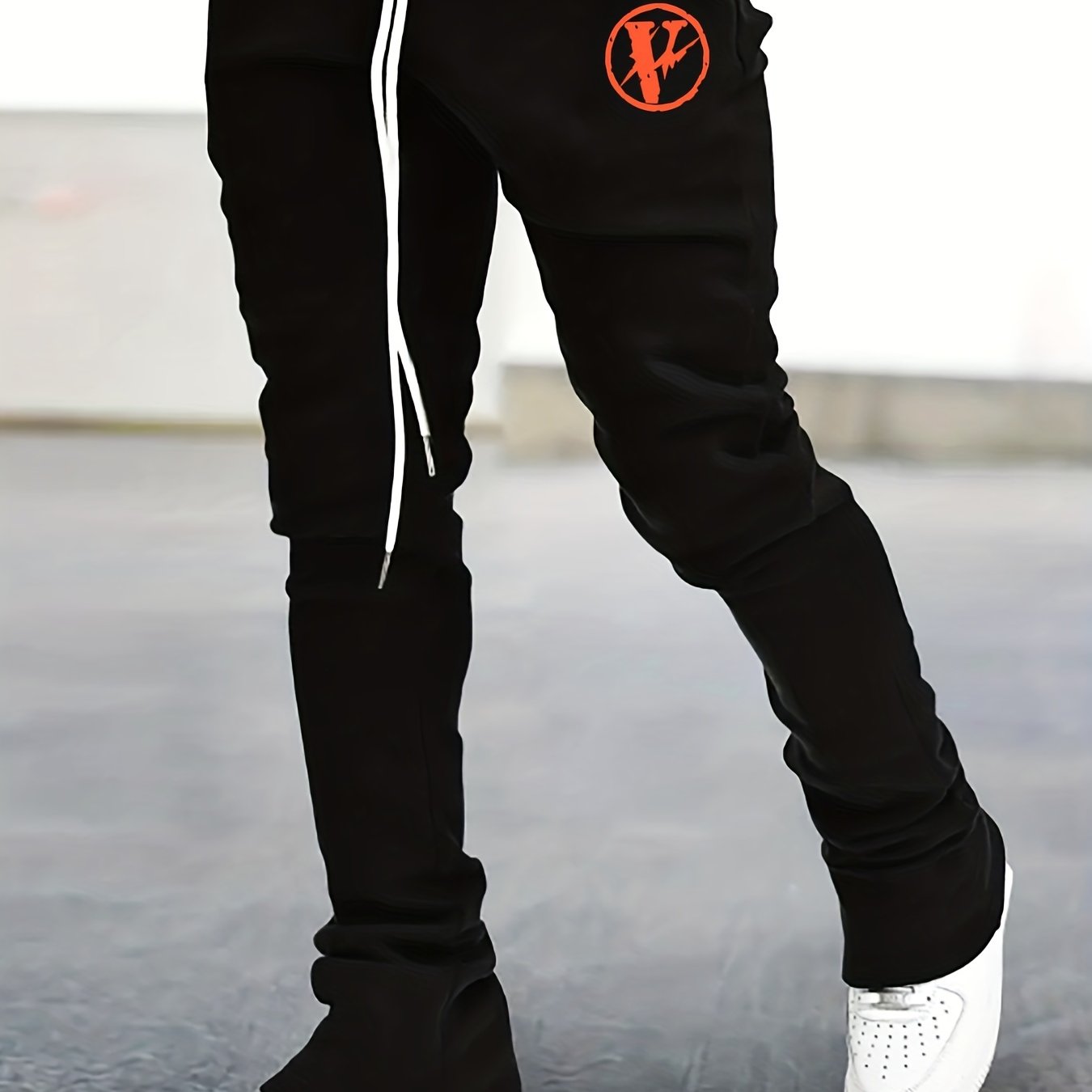 Men's V Pattern Drawstring Flare Pants
