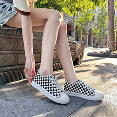 Women's Checkerboard Pattern Canvas Shoes Lace Up Low Round Toe
