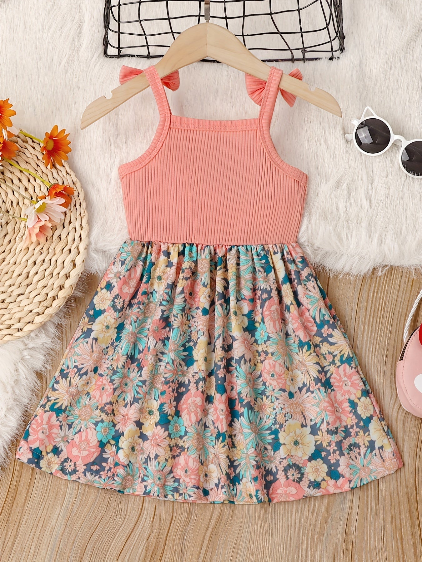 Girl's Butterfly Bow Tie Shoulder Splicing Flower Pattern Suspender Dress