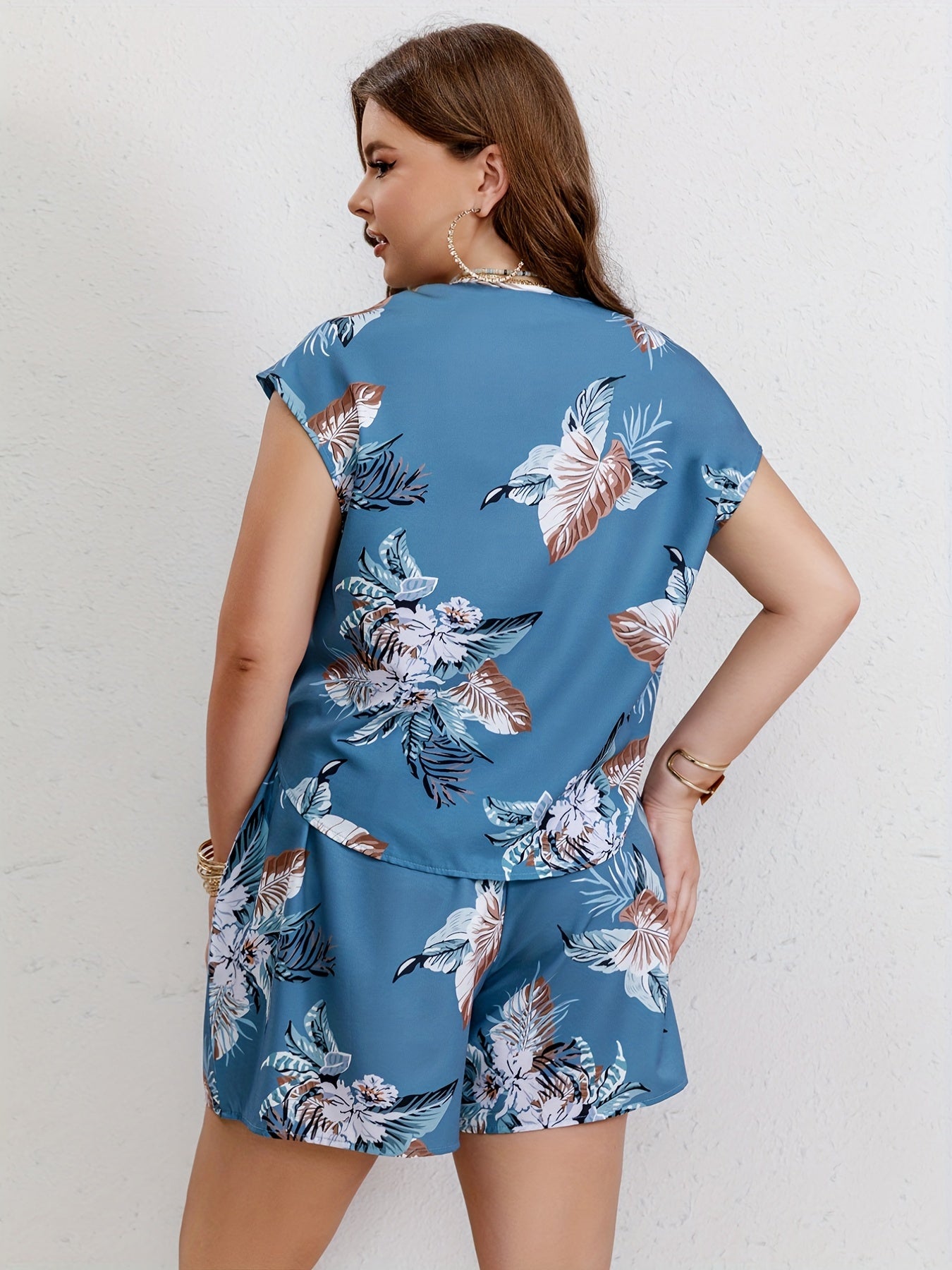 Plus Floral Print Cap Sleeve Top & Shorts Set