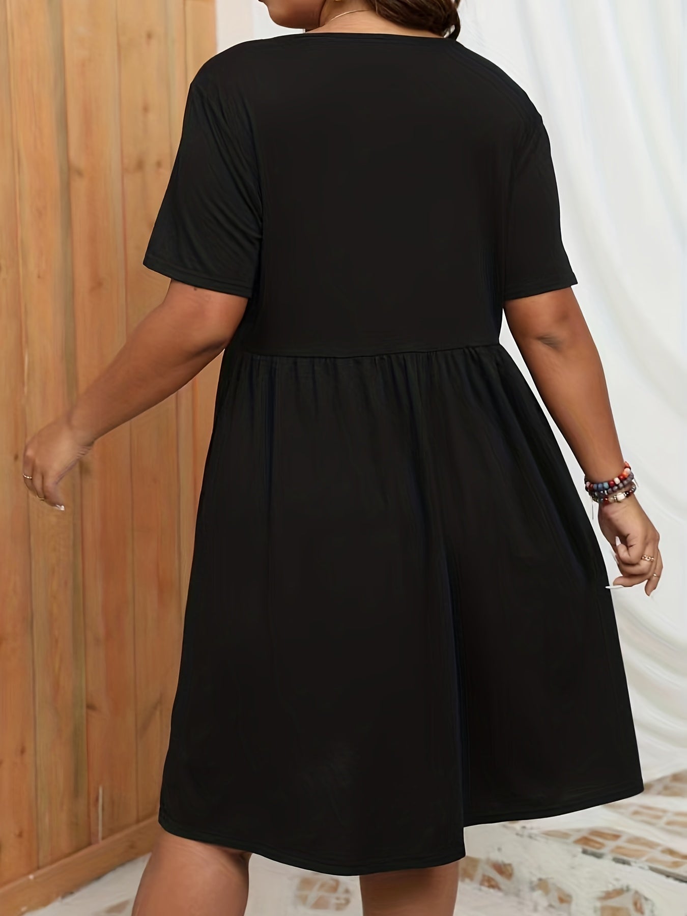  Dress Women's Plus Short Sleeve Round Neck Midi Dress