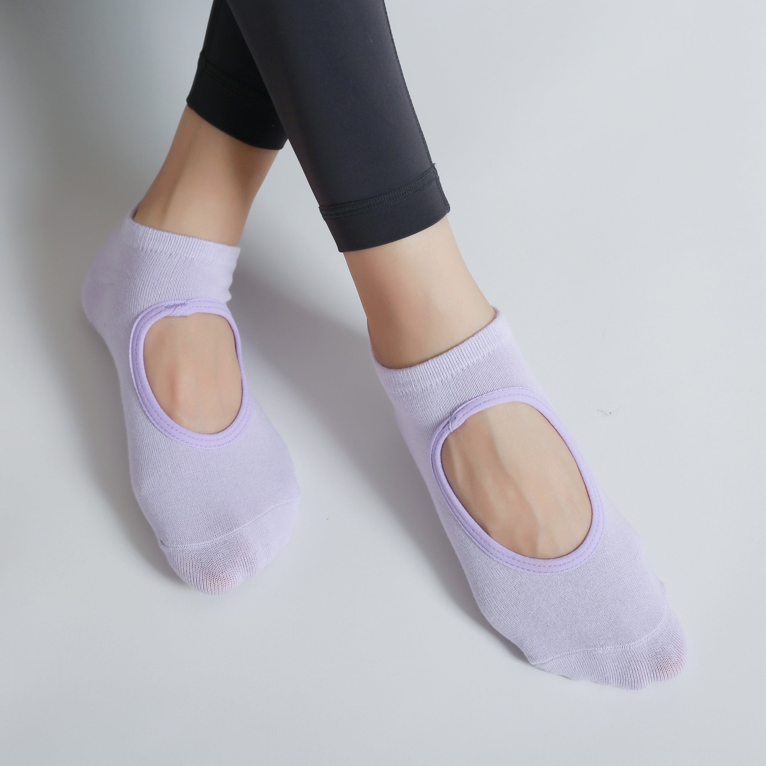 Comfy Non Slip Round Toe Yoga Socks