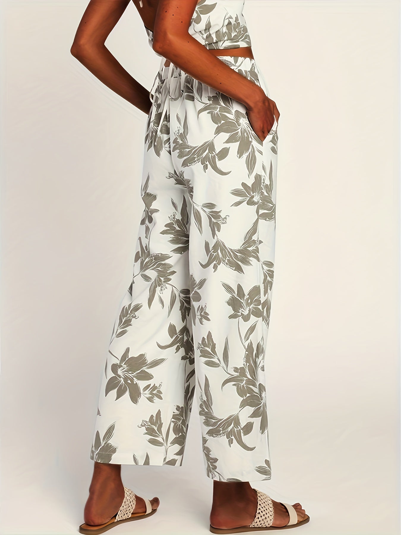 Women's Plus Allover Print Wide Leg Trousers