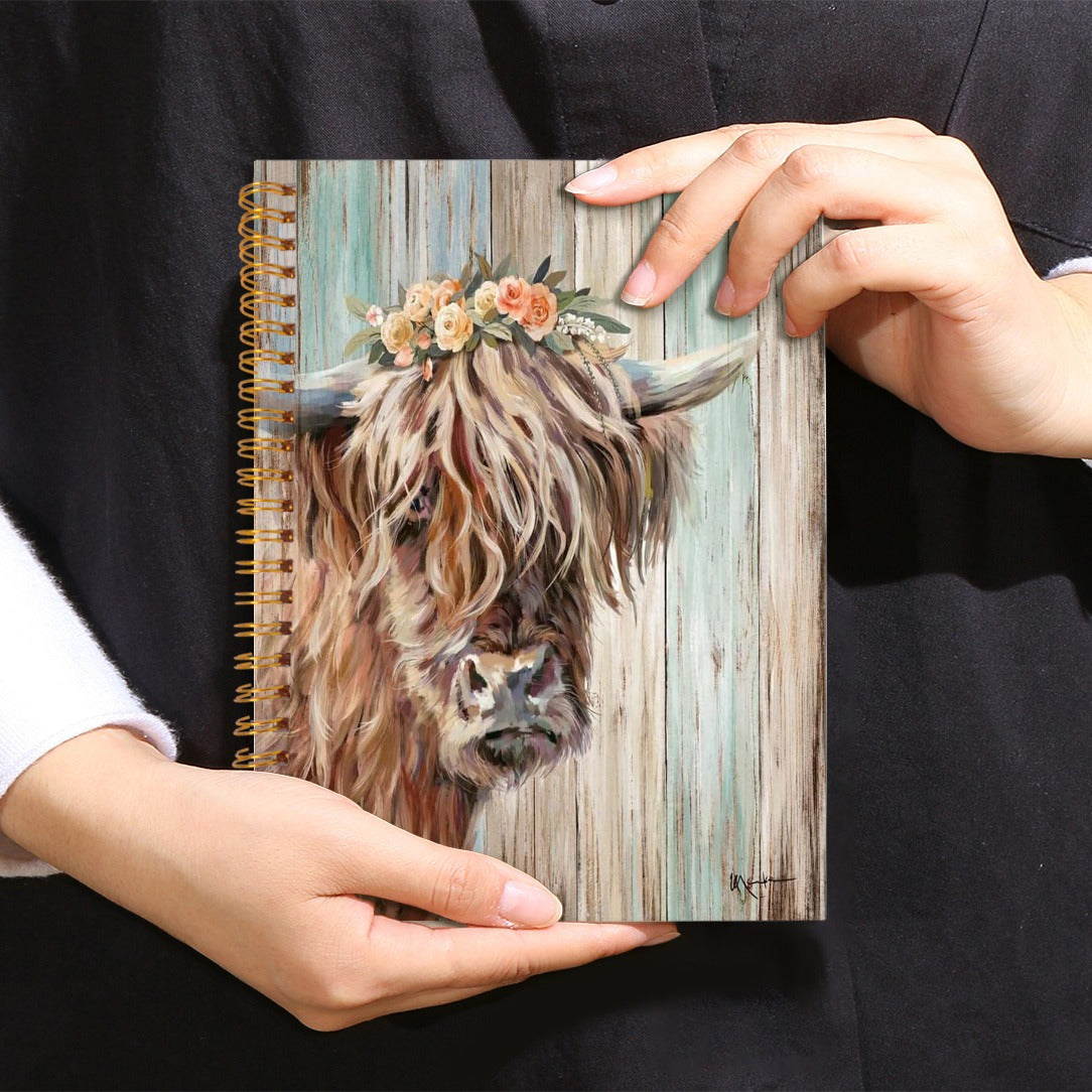 Highland Cow Notebook Rustic Wooden Background 13x21cm 50 Pages