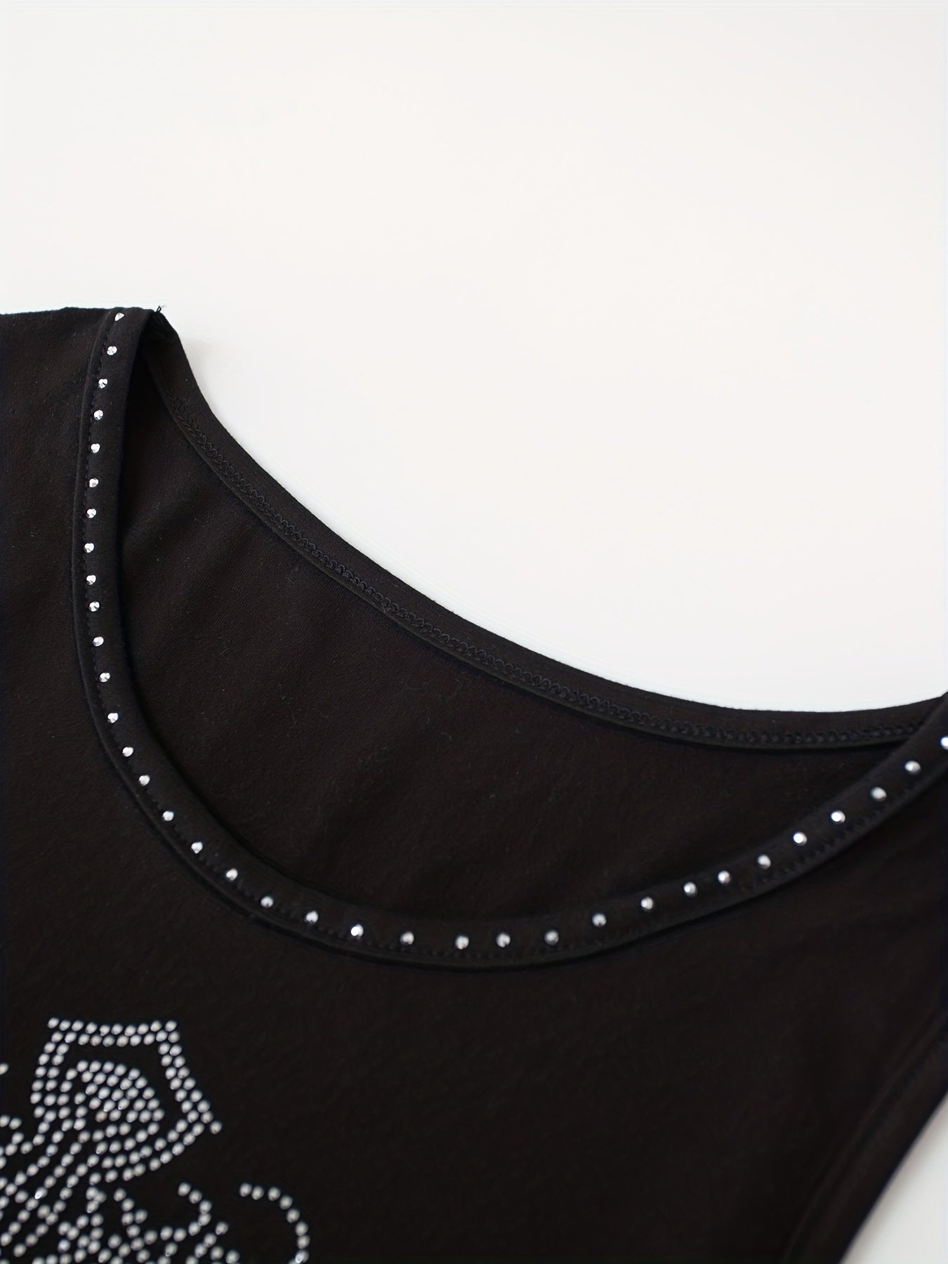 Rhinestone Graphic Print Crew Neck Tank Top