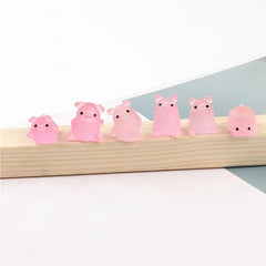 6pcs Mini Resin Piglets for Magical Garden Glow