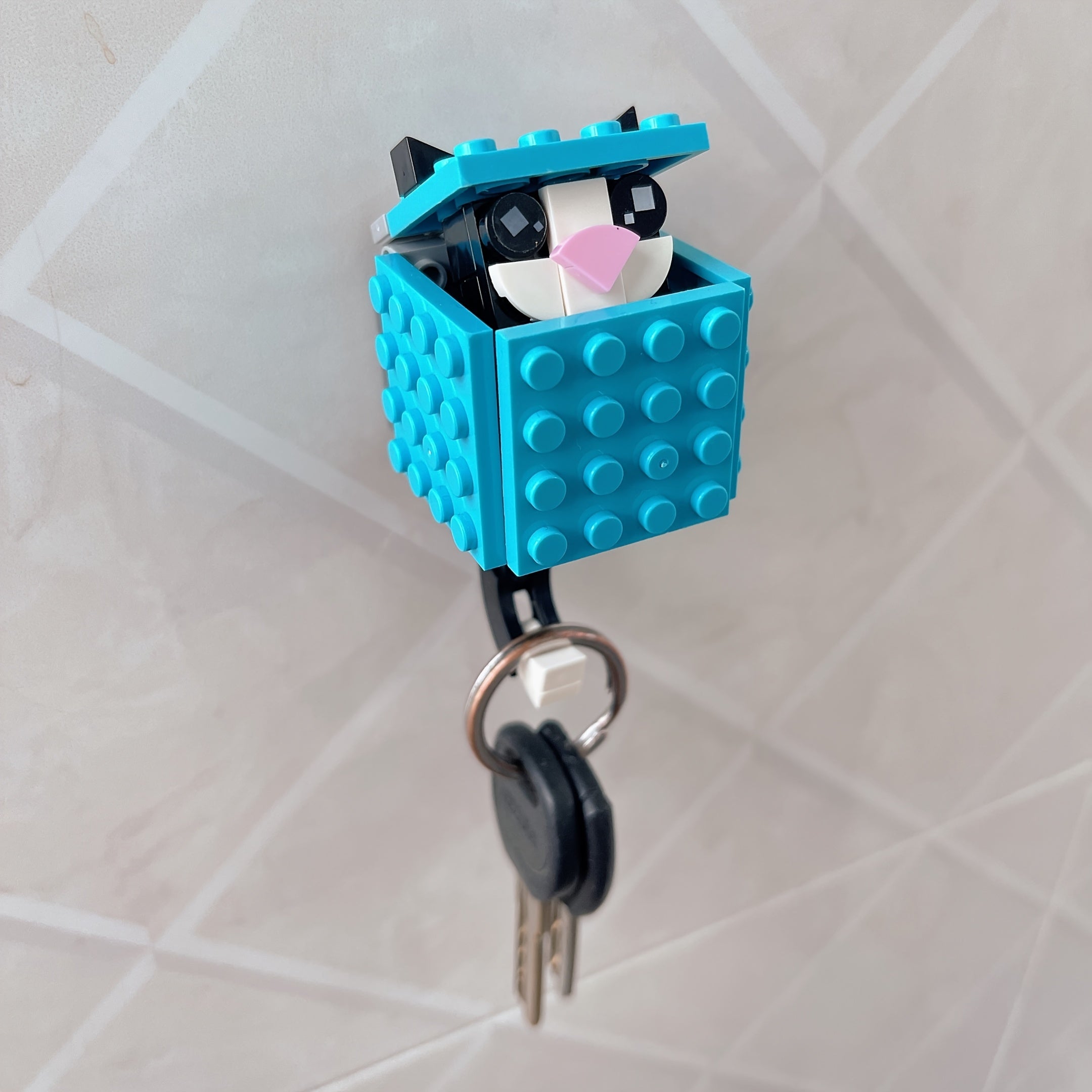 Mechanical Cat Key Holder Building Blocks Hook Keychain Toy