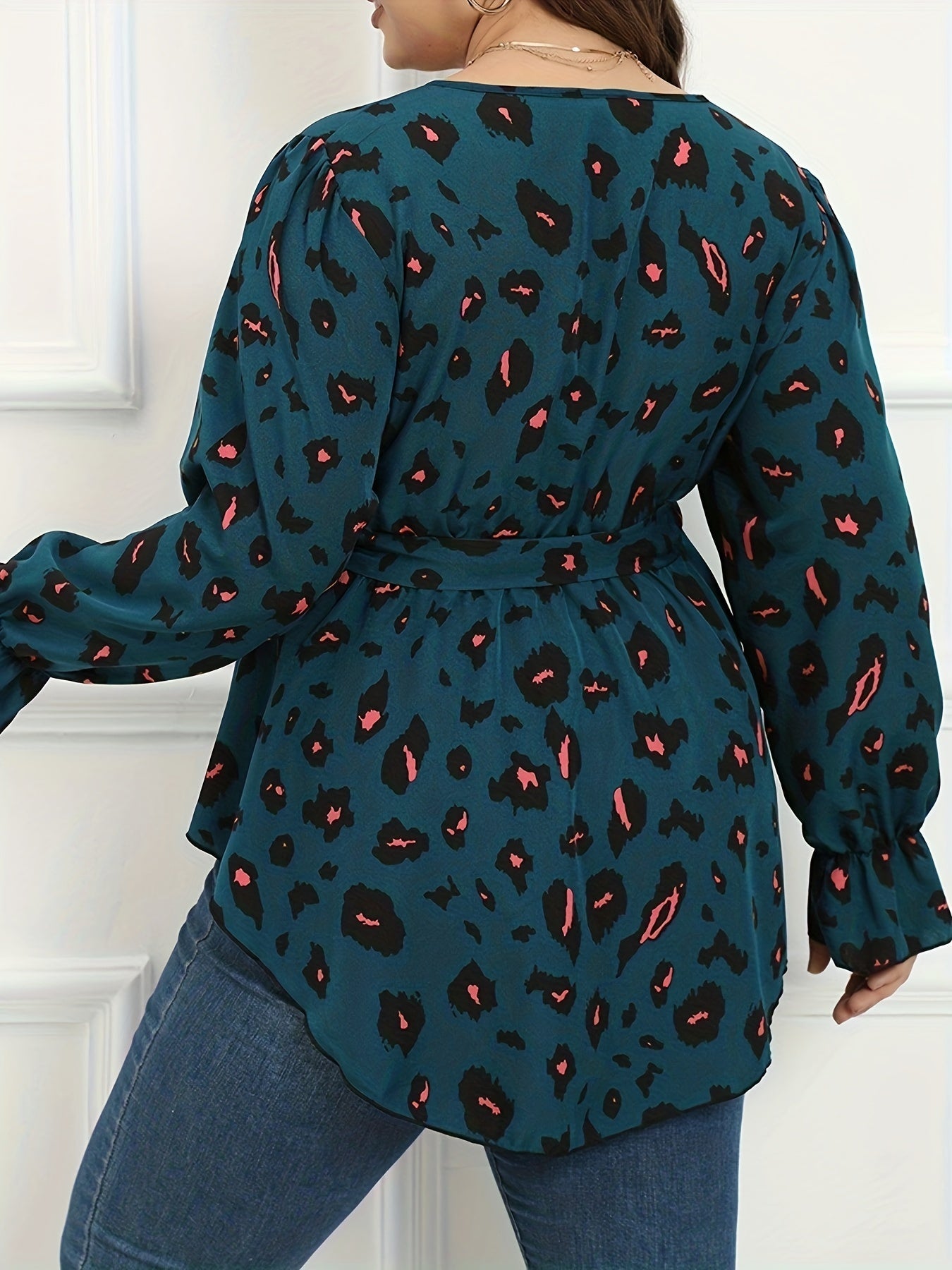  Leopard Print Flounce Sleeve V Neck Peplum Top