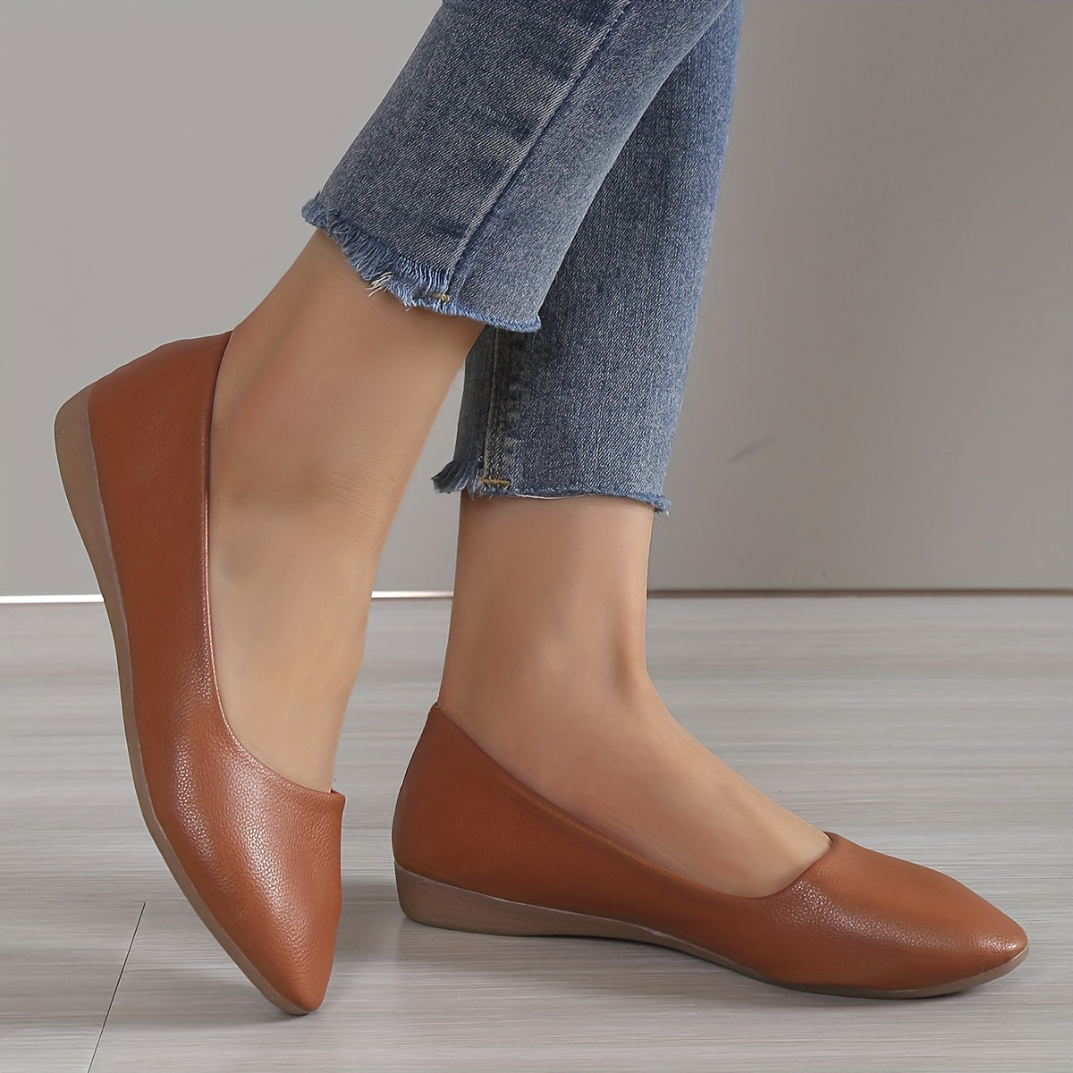 Women's Pointed Toe Ballet Flats Soft Sole Slip On Faux Leather Shoes