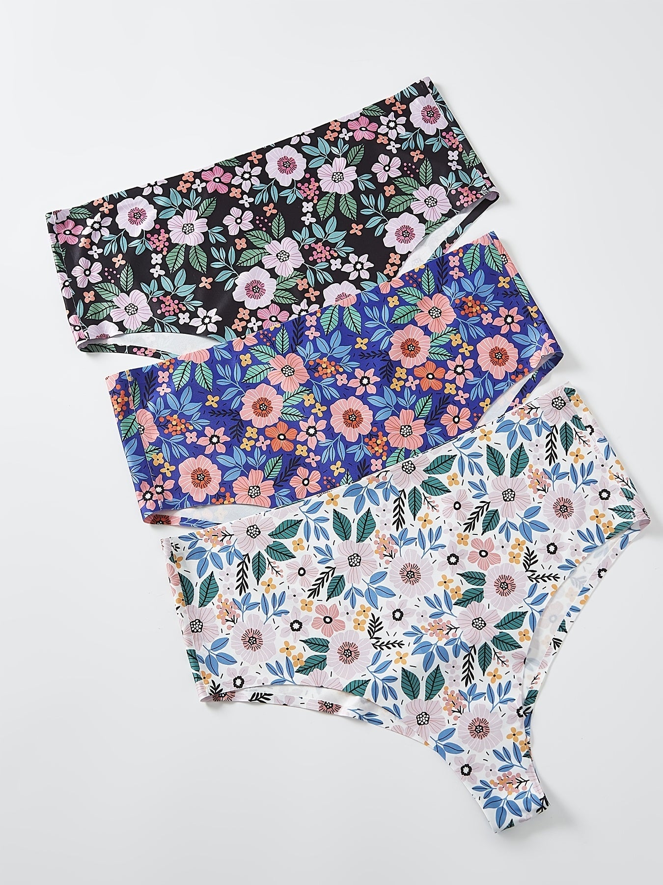 3 Pack Plus Size Ditsy Floral Print Panties Set Medium Stretch