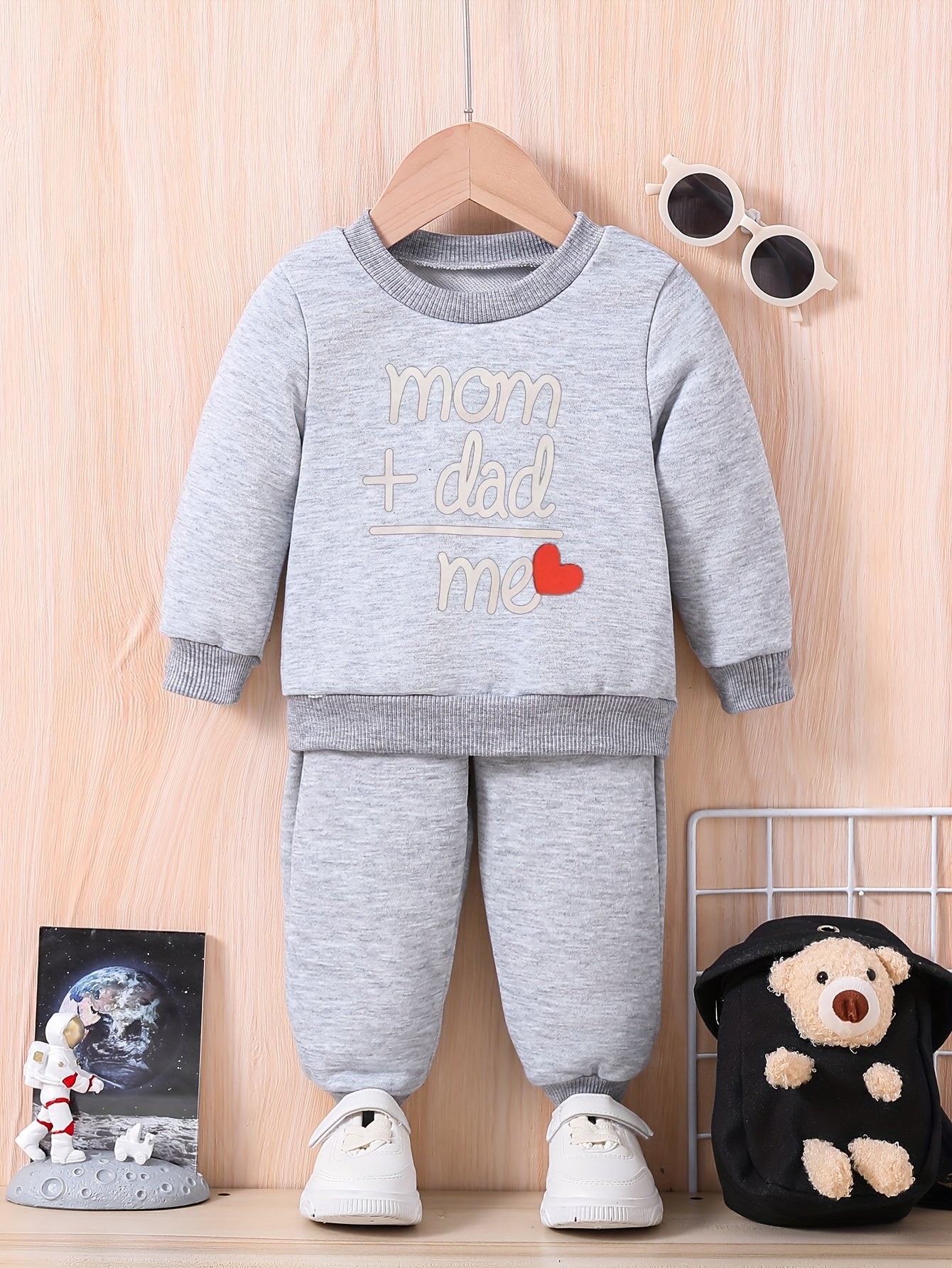 MOM DAD ME Baby Casual Outfit Sweatshirt Set