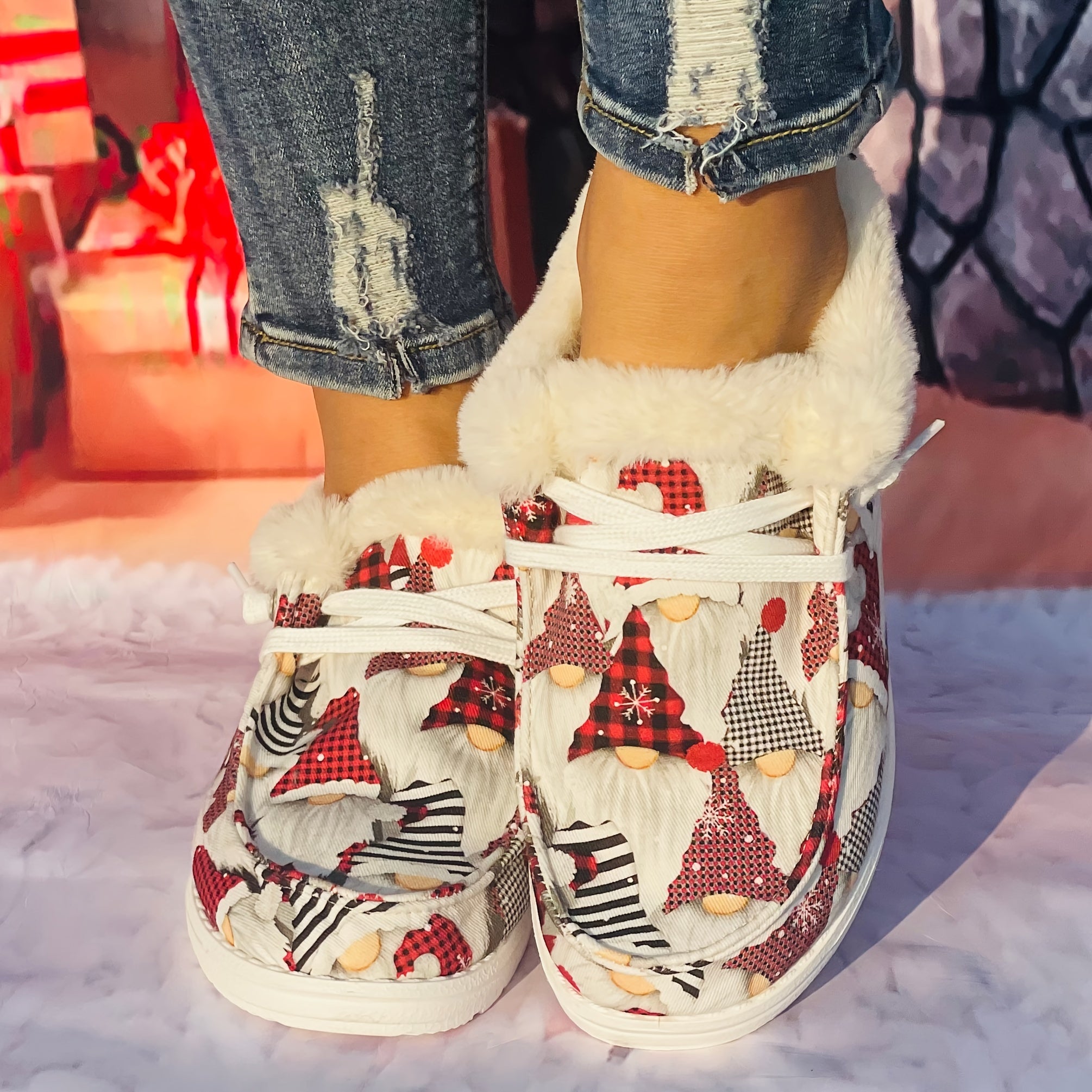 Women's Christmas Red Hat & Dwarf Cartoon Pattern Non slip Round Toe Sneakers