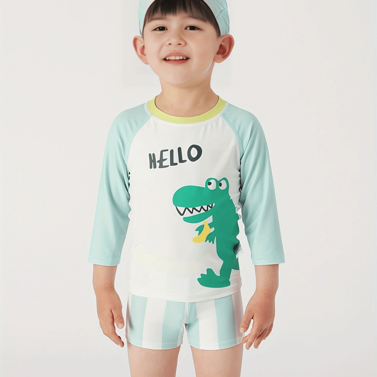 2pcs Toddler Boys Sunscreen Swimsuit Set Animal Graphic Long Sleeve Top