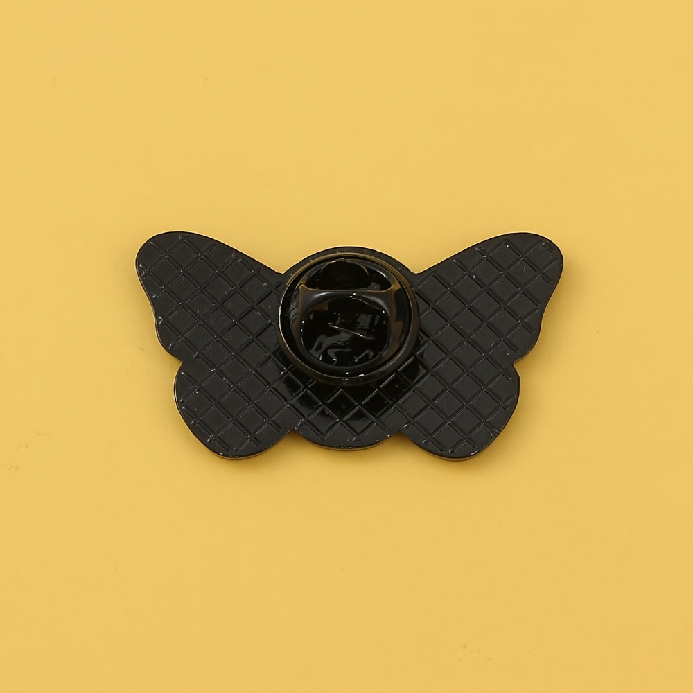 Men's Moth Skull Novelty Brooch