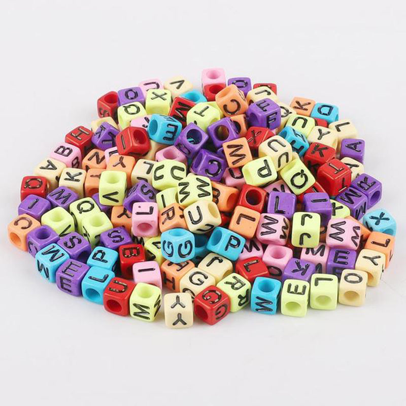 100pcs Colorful Letter Acrylic Beaded Accessory