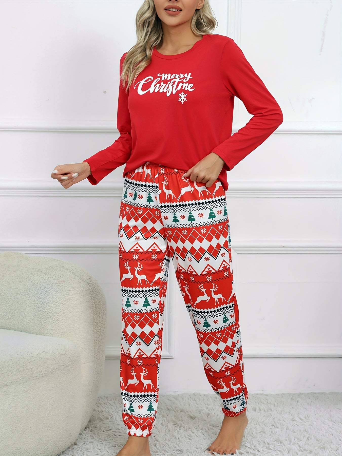  Snowflake & Deer Print Pajama Set Long Sleeve Crew Neck Top & Joggers