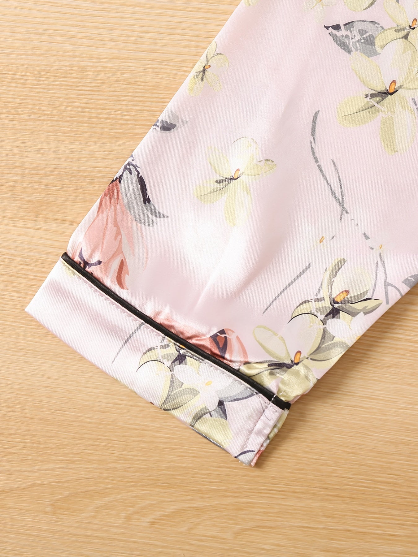 Kids Flower Pattern Satin Lounge Wear Top & Pants Set