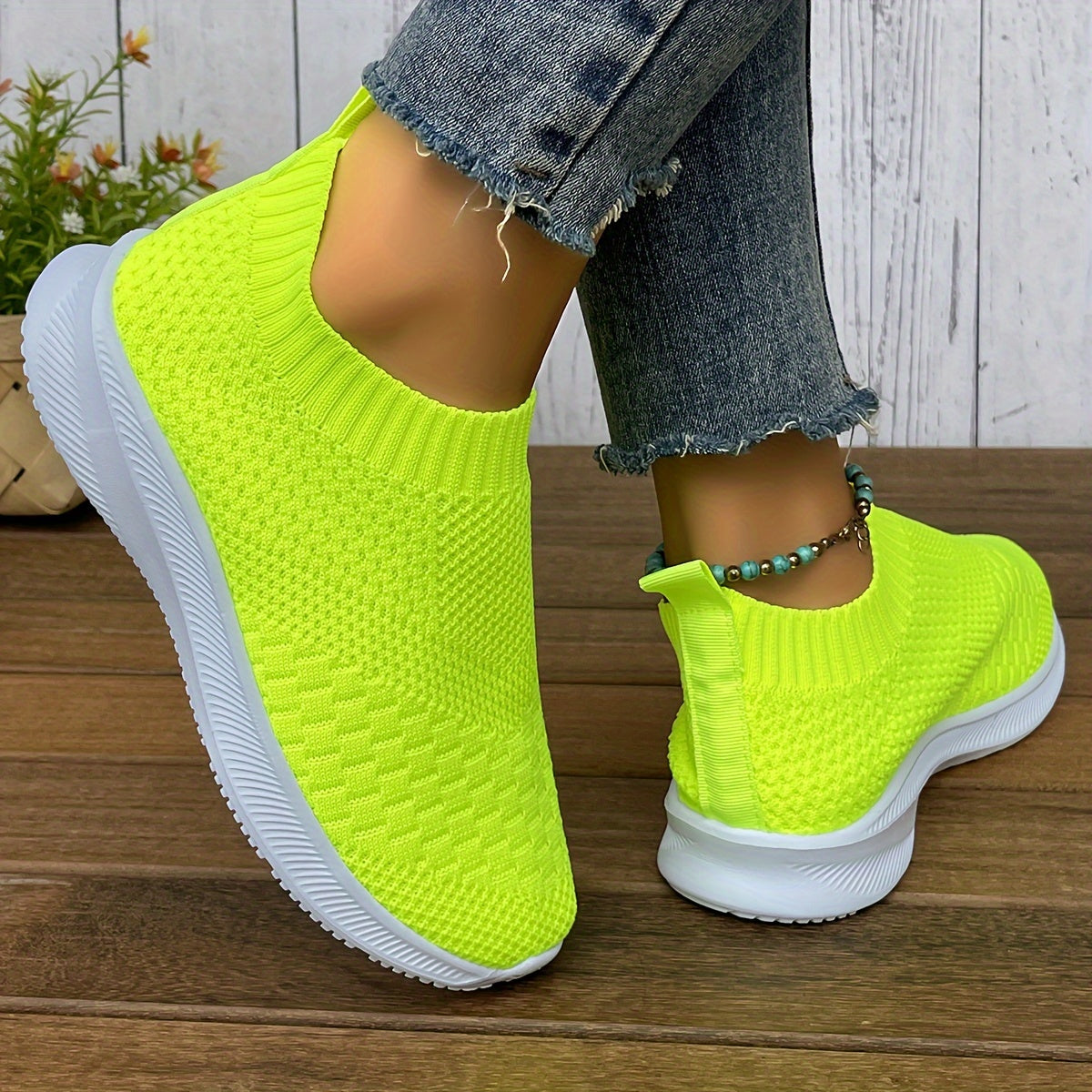 Women's Comfort Slip-on Walking Shoes Mesh Outdoor Sports Sneakers