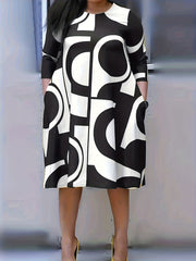  Geometric Print Half Sleeve Loose Fit Dress