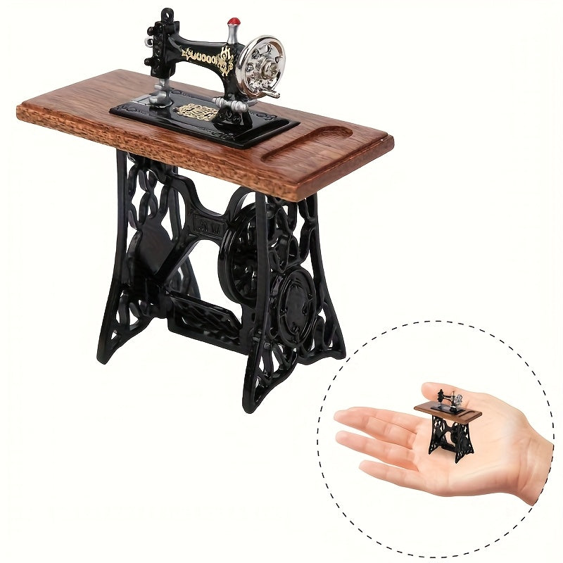 1:12 Scale Vintage Sewing Machine Dollhouse Accessory & Golden Model