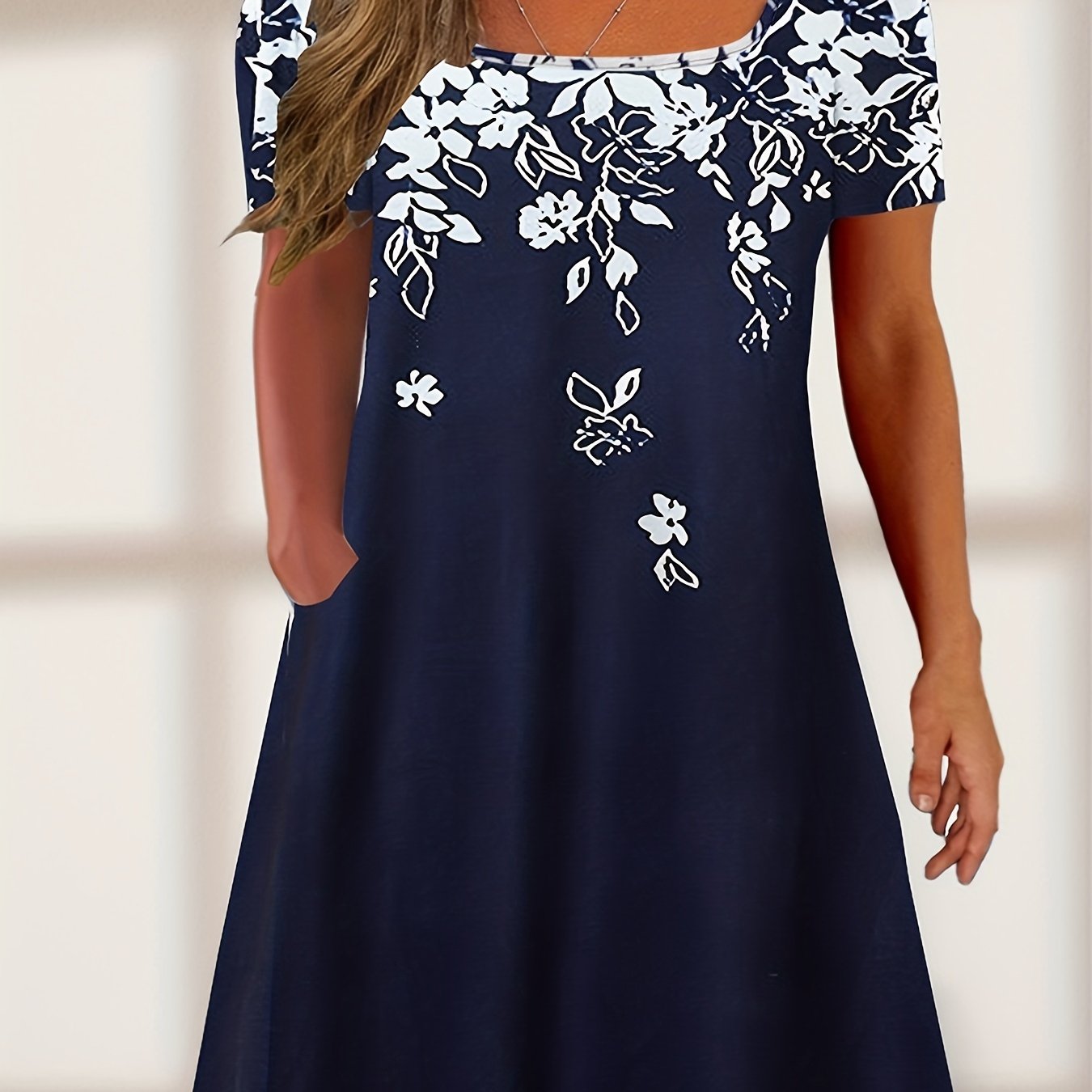 Floral Print Short Sleeve Dress With Pockets