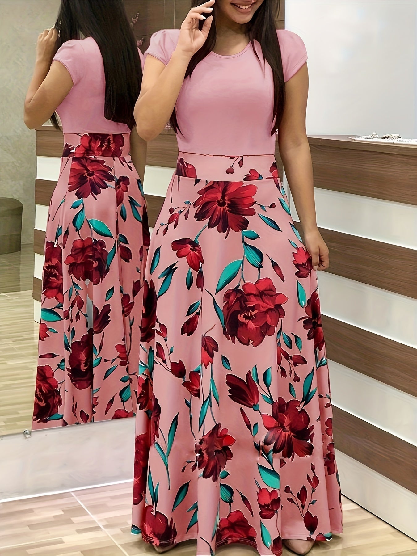  Floral Print Short Sleeve Nipped Waist Dress