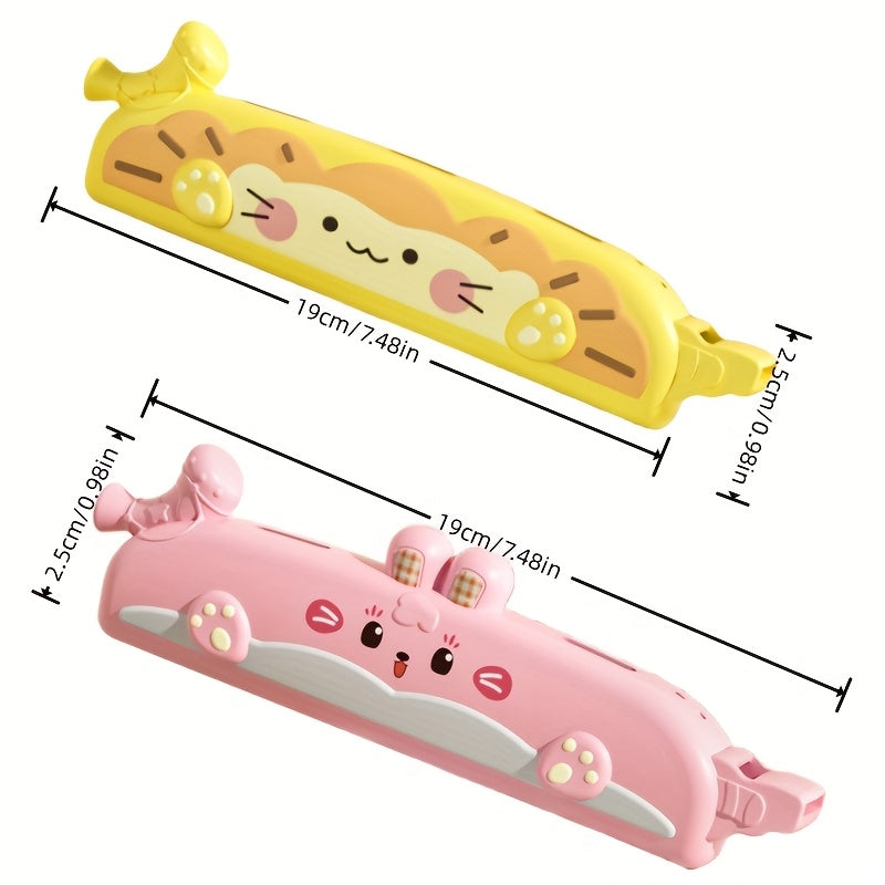Kids 16 Hole Harmonica Toy Rabbit Lion Patterns Red Yellow