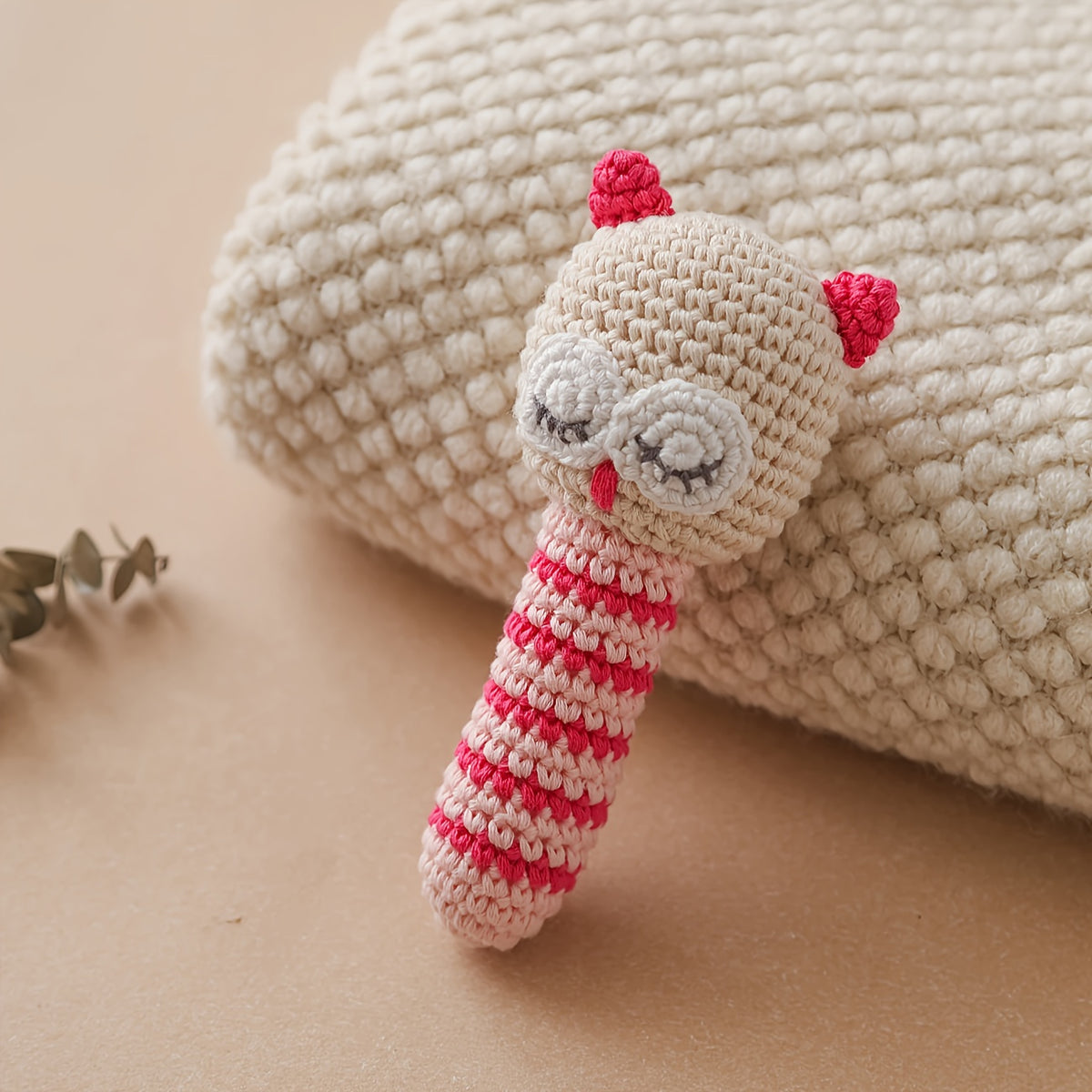 Crochet Owl Bell Toy Soft Nylon Sensory Stimulation Bead Eyes Pink Teething Toy