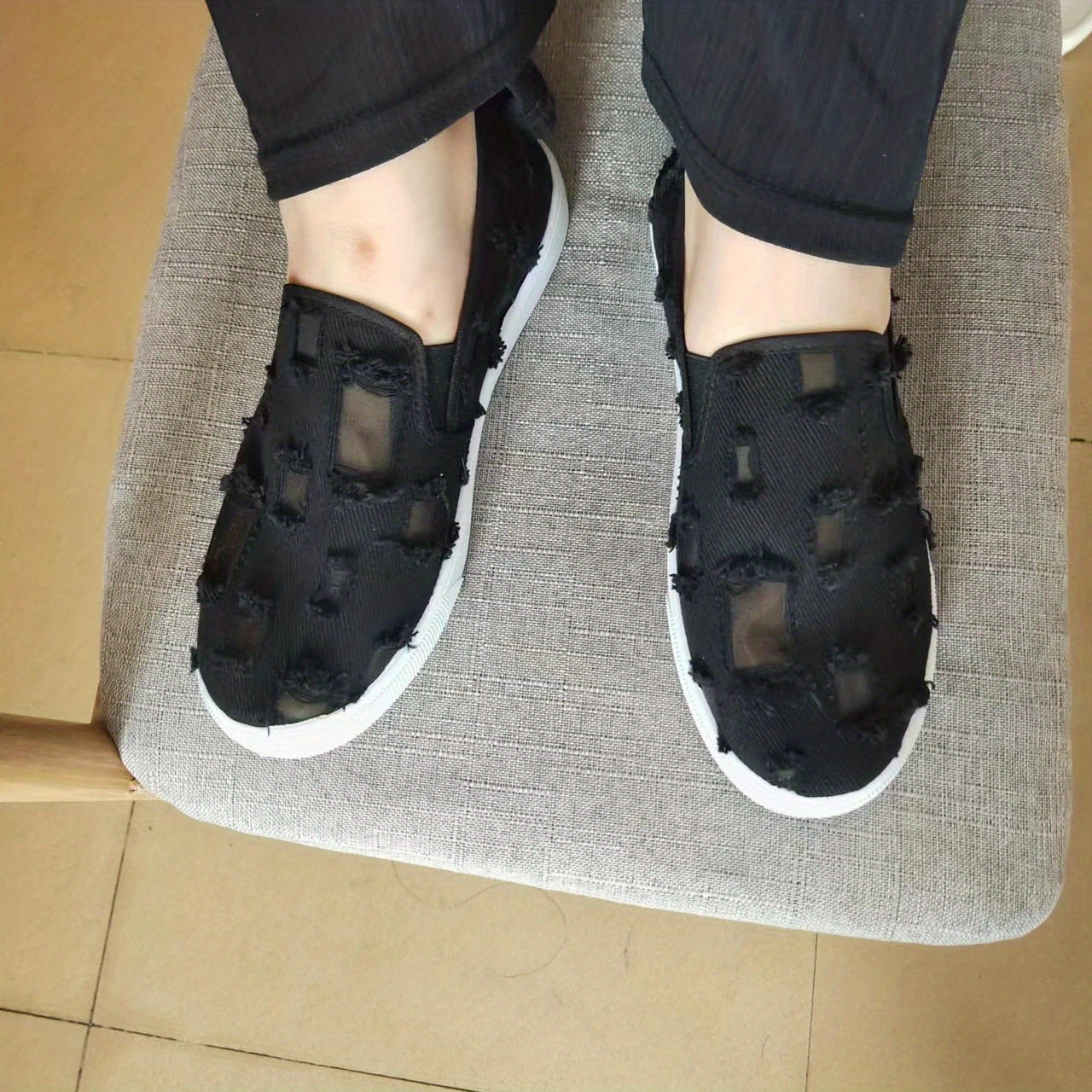 Women's Plaid Slip-On Mesh Canvas Shoes Casual & Breathable Flat Comfy Shoes