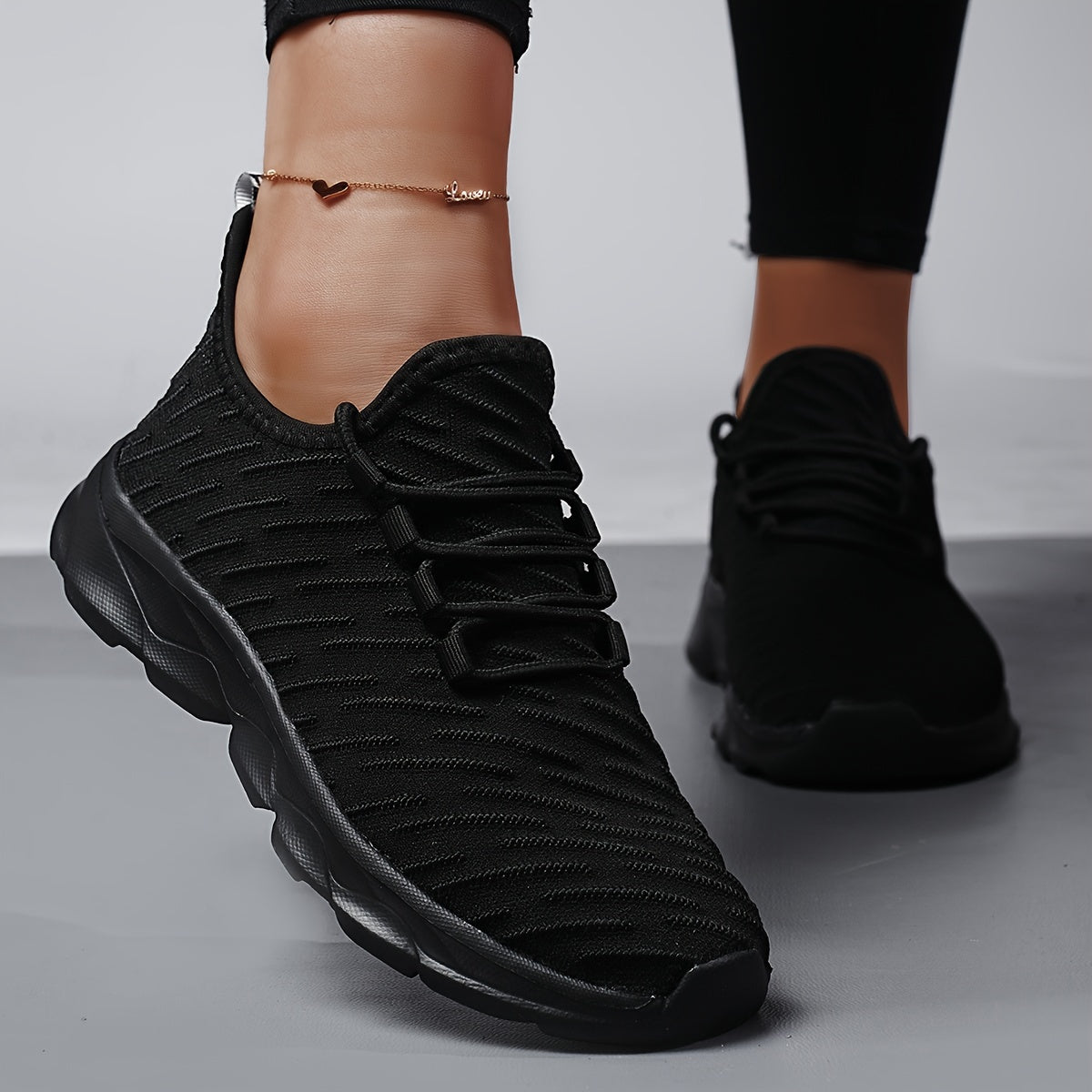 Breathable Mesh Flying Woven Shoes Lightweight Outdoor Sneakers