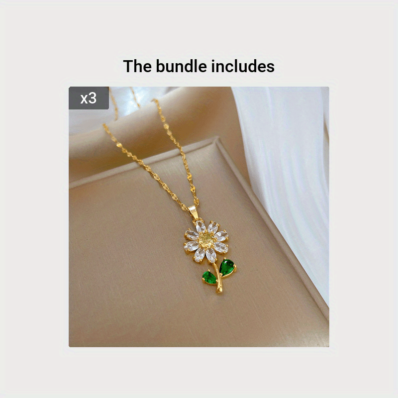 Daisy Flower Pendant Necklace for Women Elegant Collarbone Chain