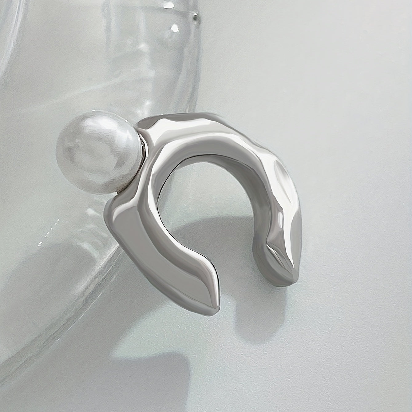 Faux Pearl Decor Ear Cuff Minimalist Style Jewelry