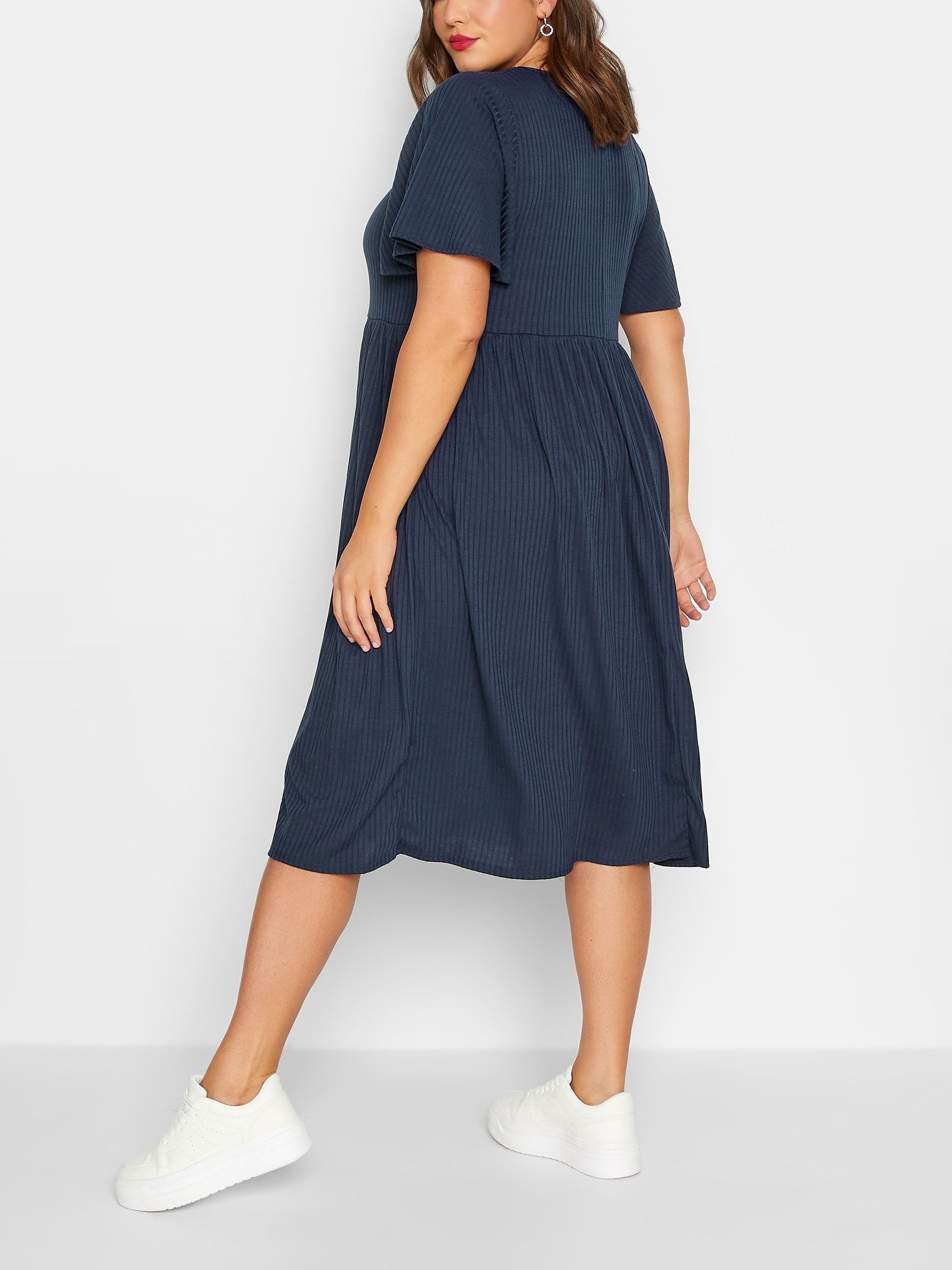 Solid Ribbed Button Decor Butterfly Sleeve Maxi Dress