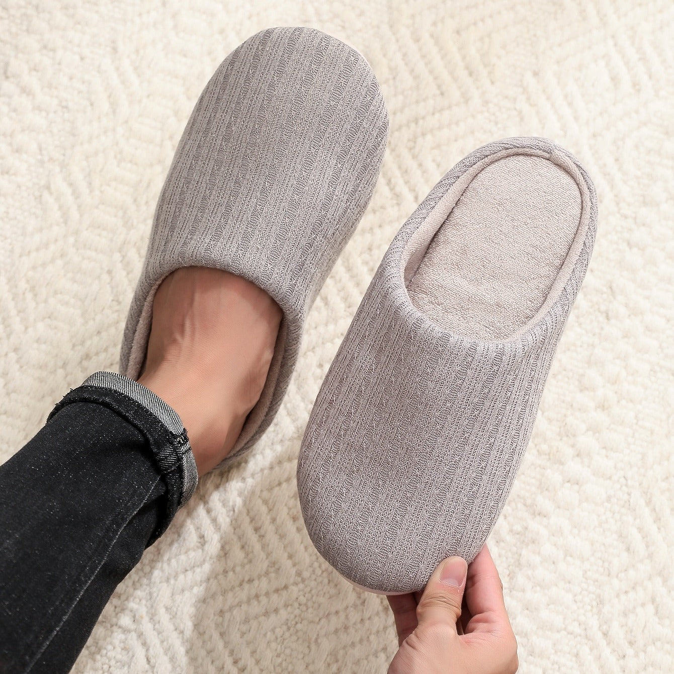 Men's Cozy Fuzzy Slides Soft Slippers Plush Comfy Non-slip Home Shoes