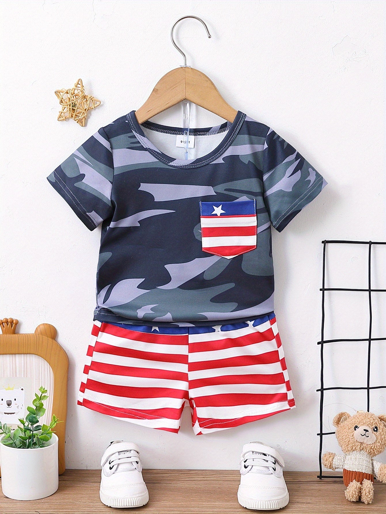 Baby Boys Coconut Tree Print T-shirt & Shorts Set Summer Beach Vacation Clothes