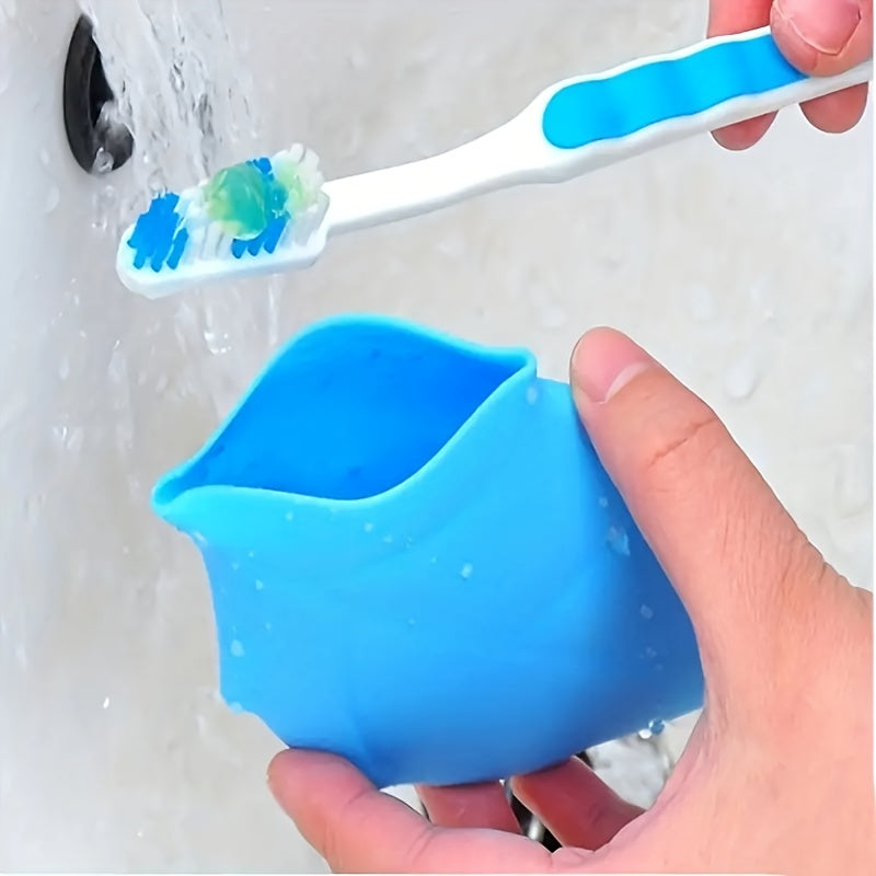 Maple Leaf Shape Dustproof Toothbrush Cover with Candy Portable Wash Cup