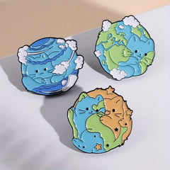Planet Cat Enamel Brooches Pins Earth Brooches Lapel Badges Animal Jewelry Gift