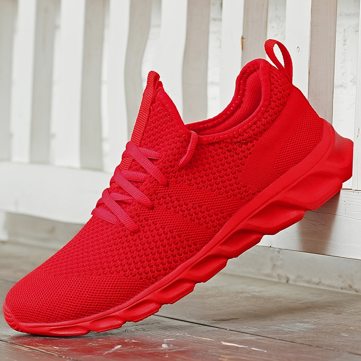 Men's Lightweight Running Shoes Breathable Outdoor Sneakers