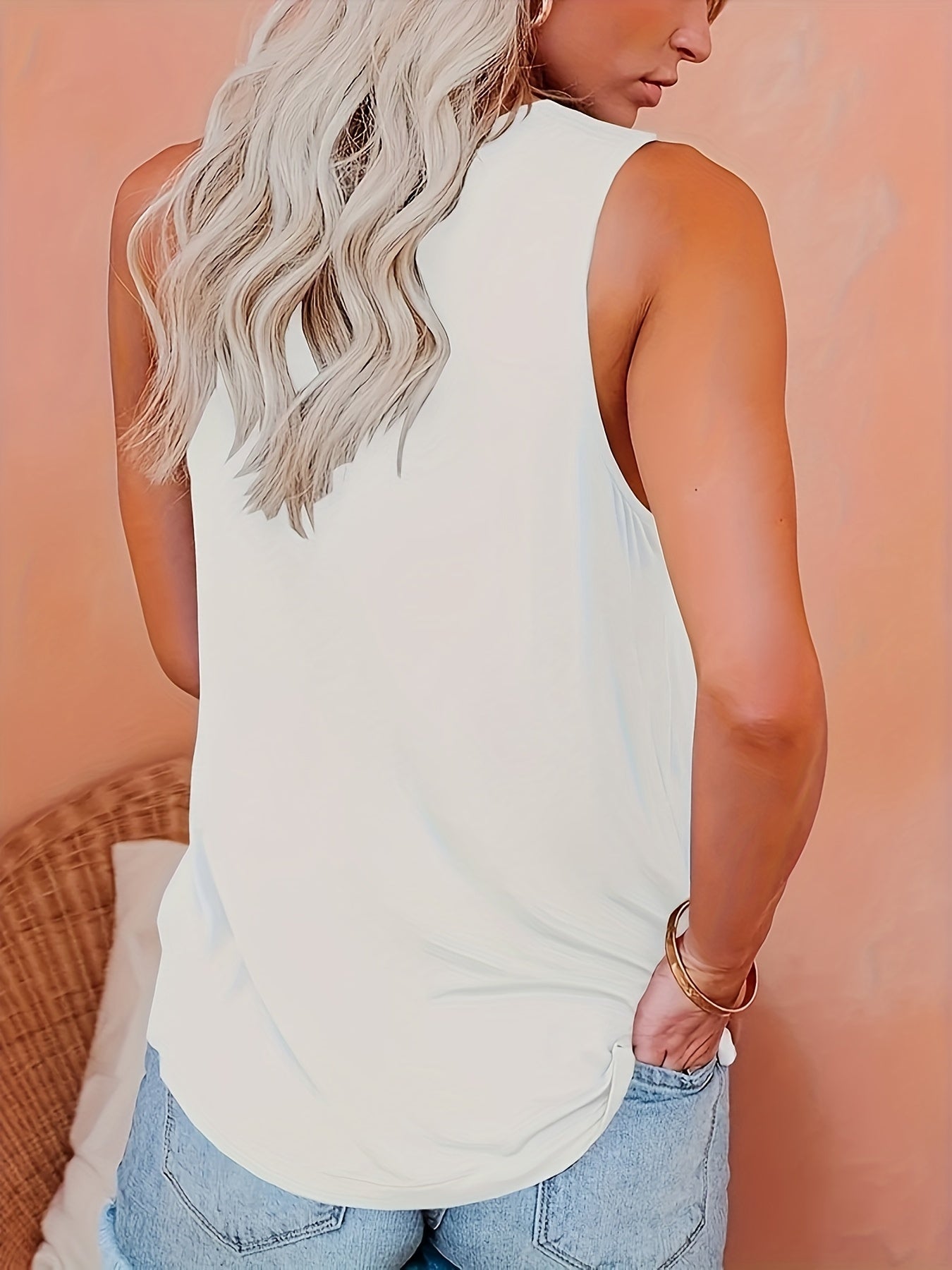 Butterfly & Letter Print Tank Top Crew Neck Sleeveless Top