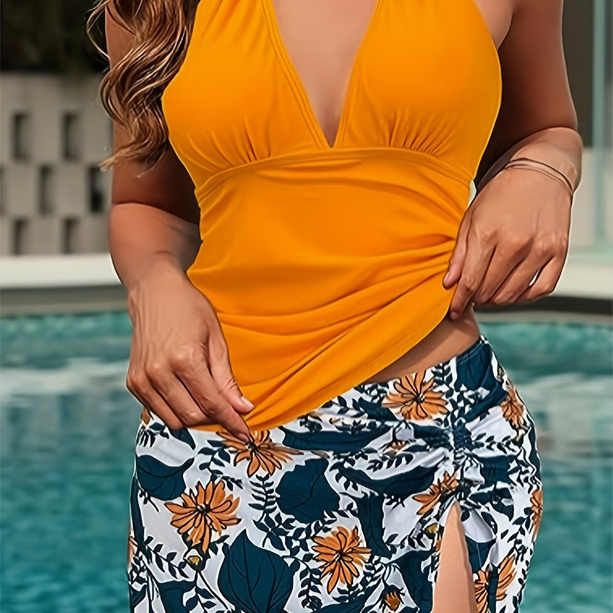  Vacay Tankini Set Women's Plus V Neck Halter Top & Floral Print